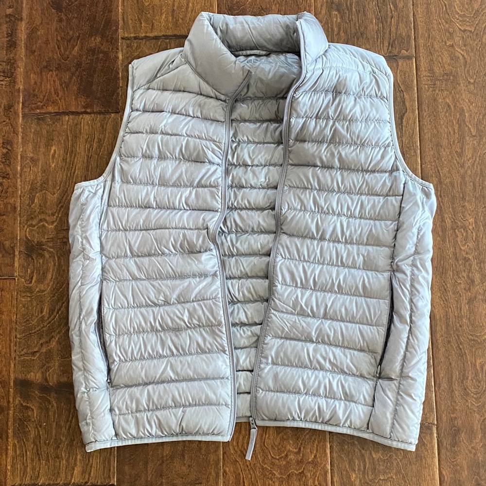 Super light puffer vest